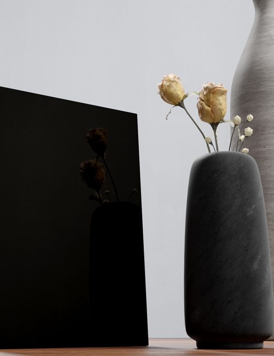 Mörk och elegant spegel med antik känsla – Black Antique Mirror